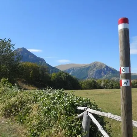 Le Castellare * Montemonaco